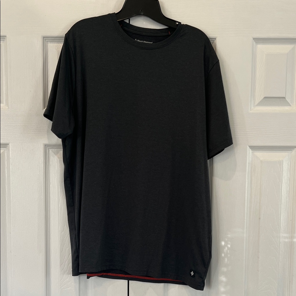 Dark Grey Diamond Dark Gray Short Sleeve Tee
